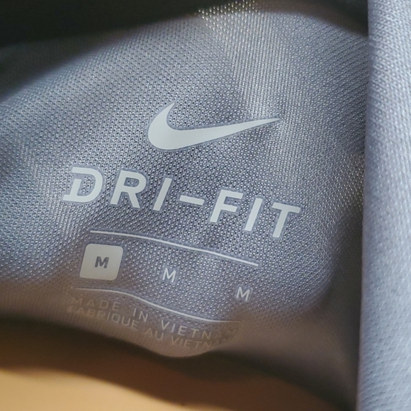 Shirt - Picture 4 of 4